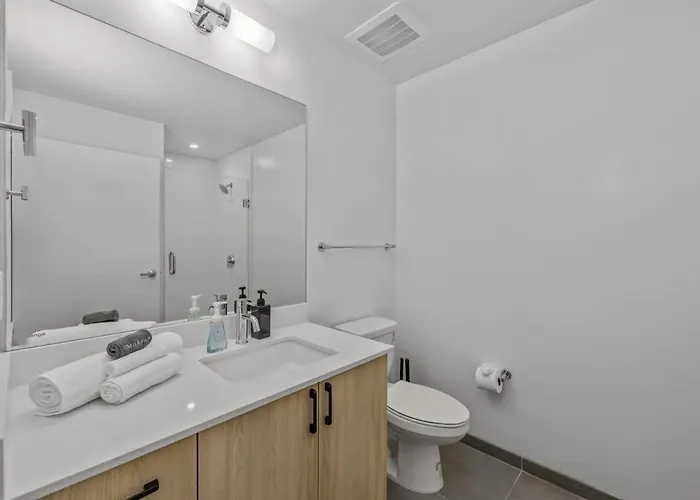 Boulevard Modern Highrise Stu Sky Pool Parking Gym 08 Apartment Phoenix